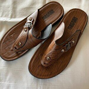 NWOT Hacben Leisure Shoes - size 43 (US men's 9.5-10)